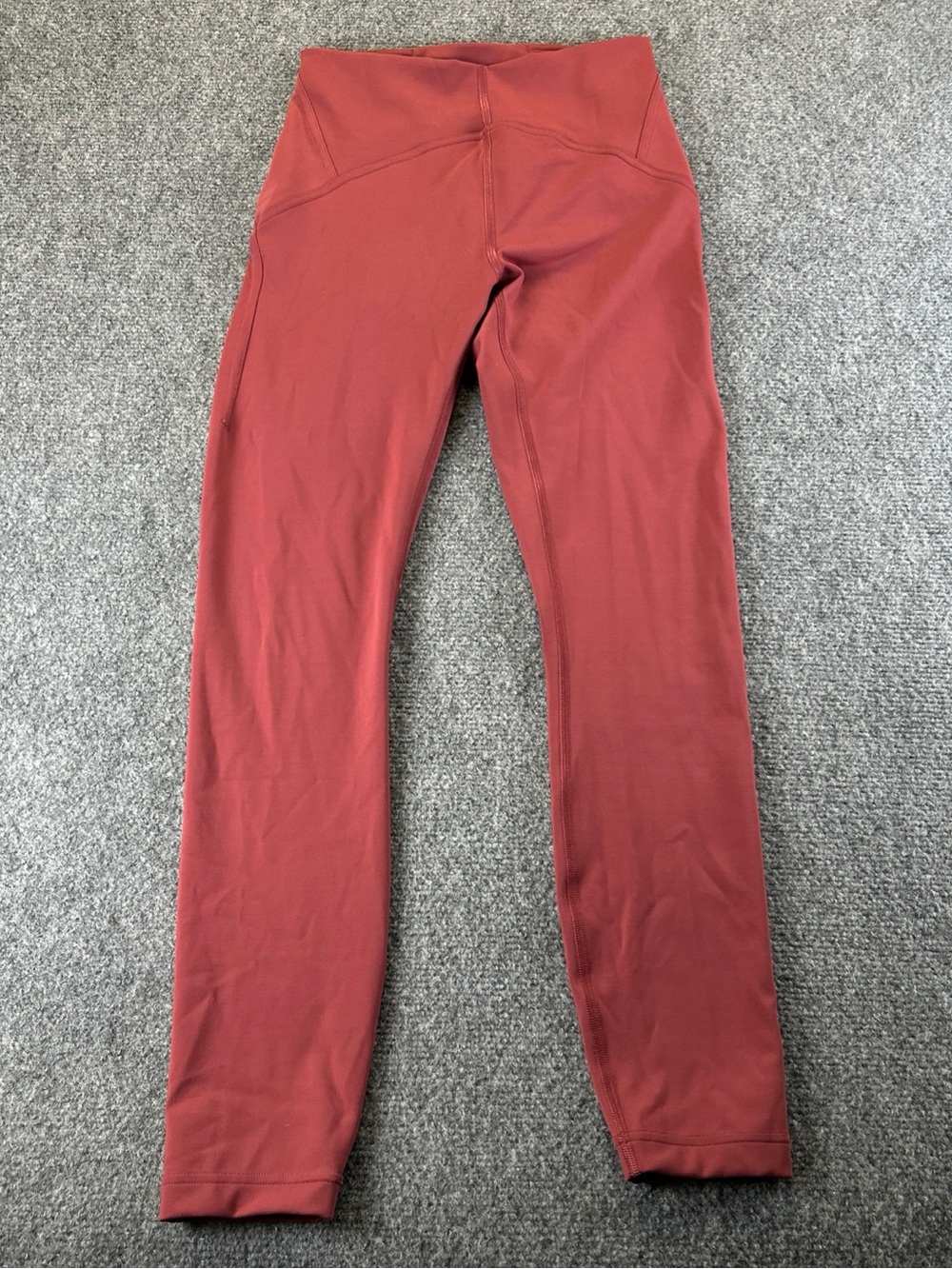 lululemon athletic mauve rose  Leggings size 4